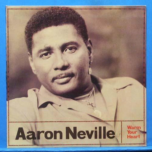 Aaron Neville (warm your heart)