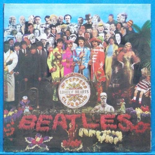 the Beatles (Sgt. Pepper&#039;s lonely...)