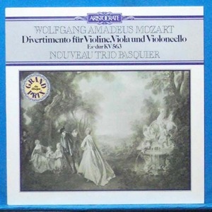 Nouveau Trio Pasquier, Mozart divertimento KV563
