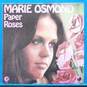 Marie Osmond (paper roses)