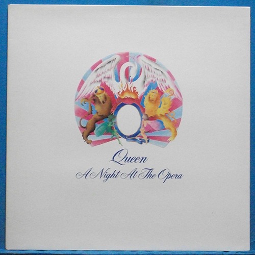 Queen a night at the opera (Love of my life/Bohemian rhapsody) 영국 초반